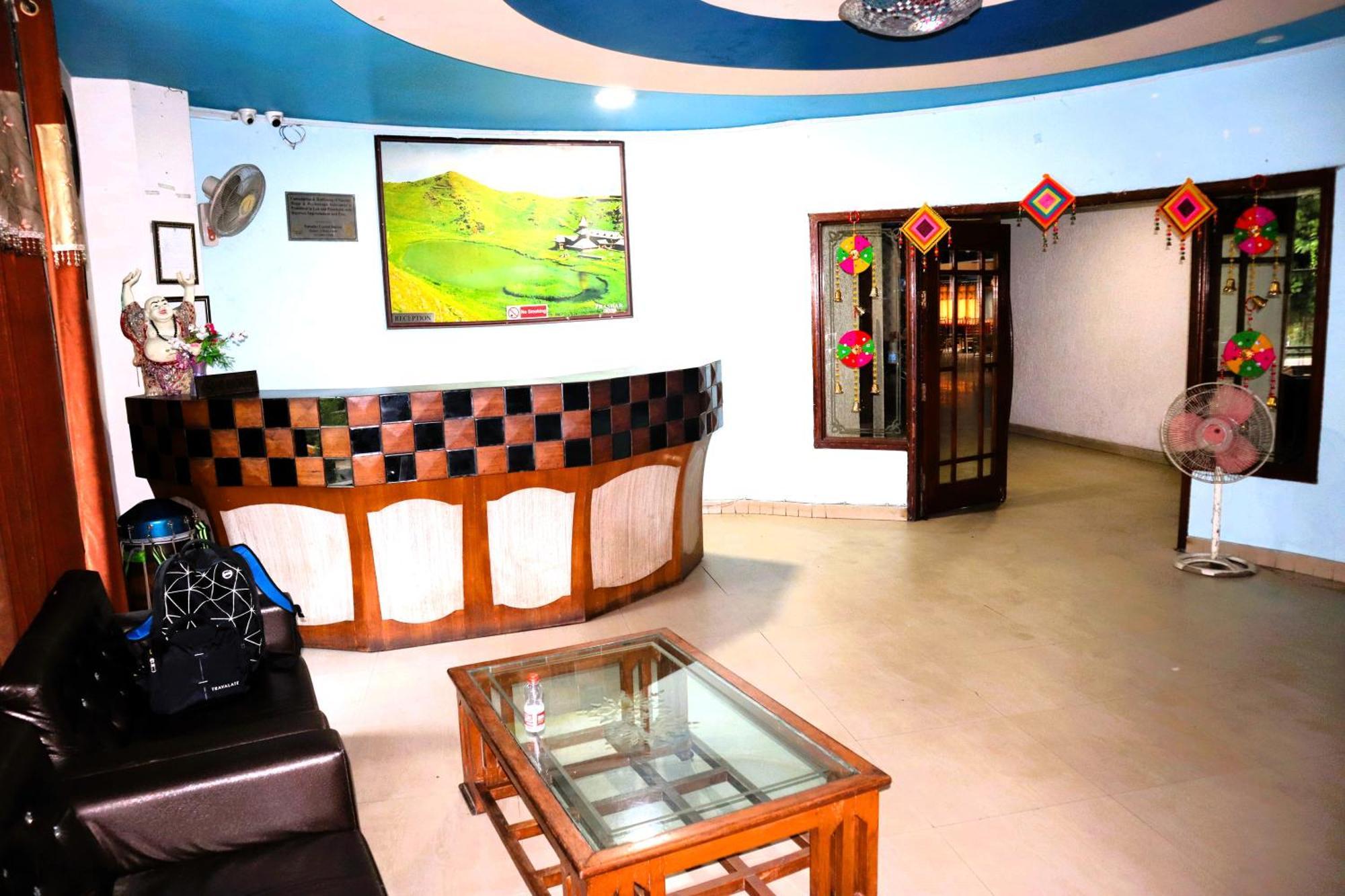 Hotel River Bank Mandi Luaran gambar