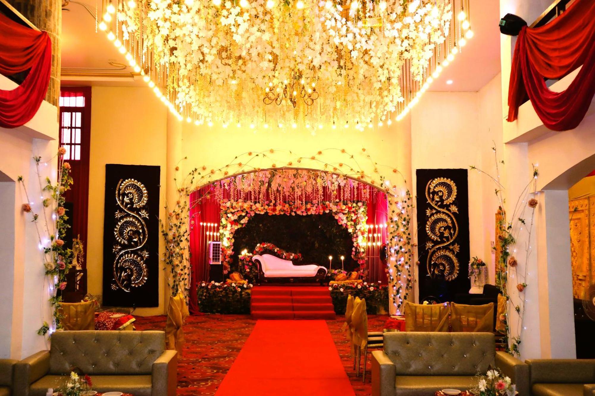Hotel River Bank Mandi Luaran gambar