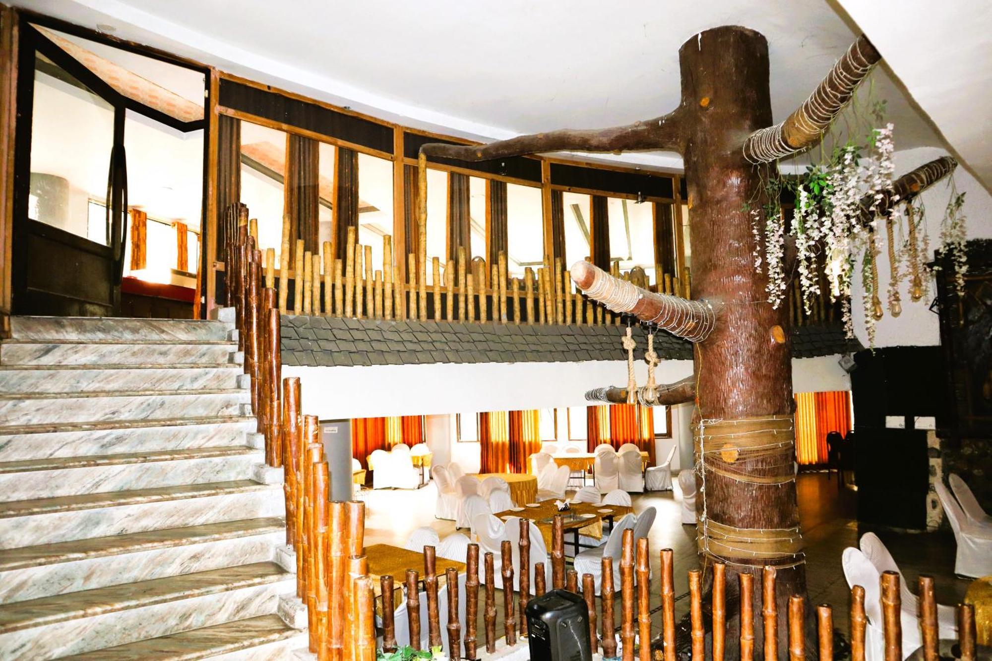 Hotel River Bank Mandi Luaran gambar