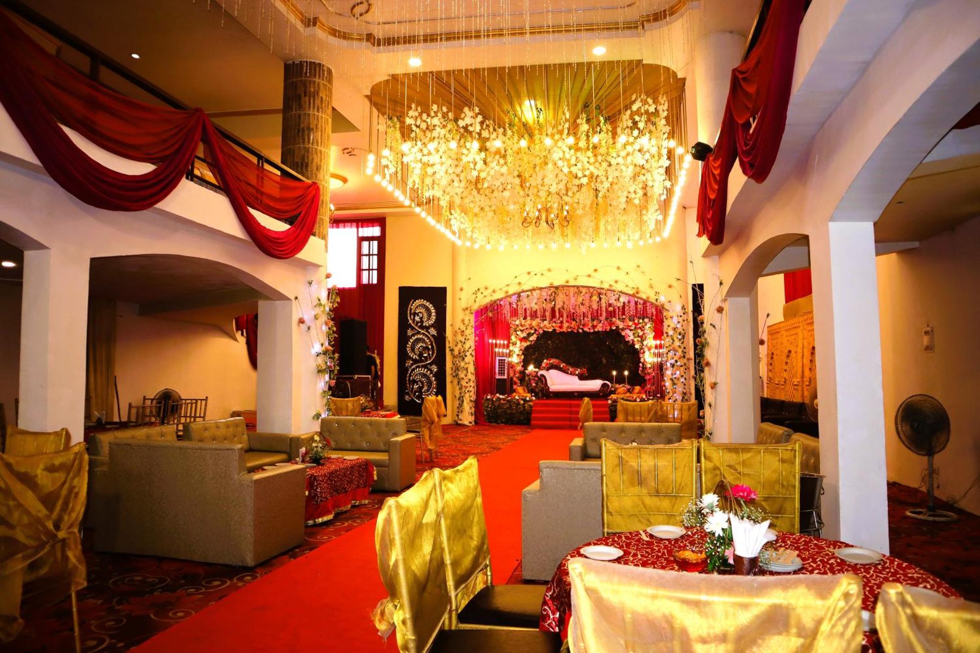Hotel River Bank Mandi Luaran gambar