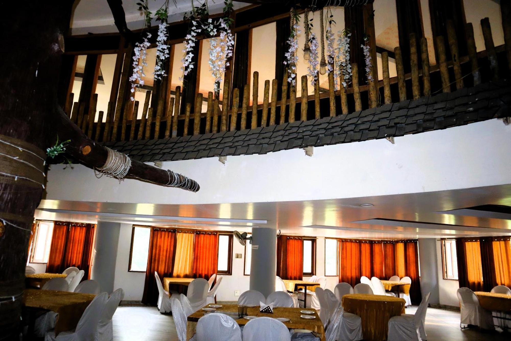 Hotel River Bank Mandi Luaran gambar